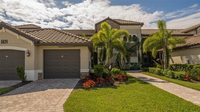 5624 Palmer Cir Unidad 203