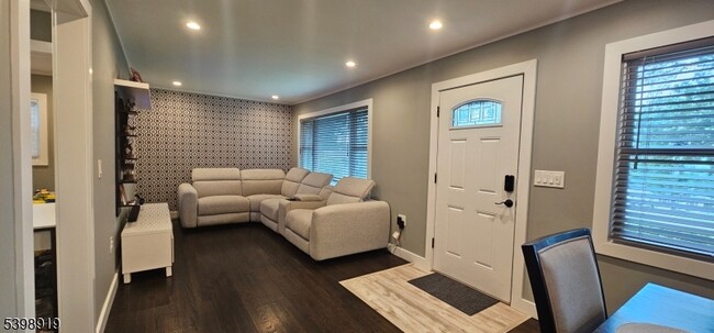 Photo - 141 West End Ave