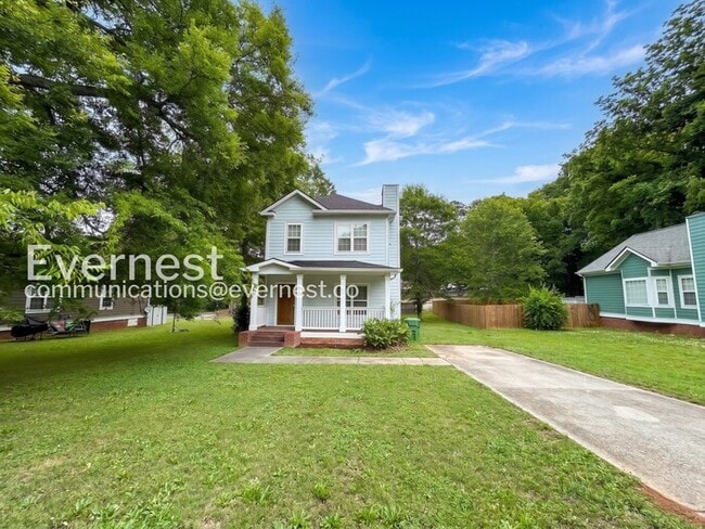 Photo - 687 S Evelyn Pl NW