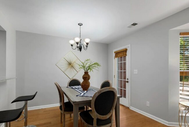 Photo - 4466 McPherson Ave