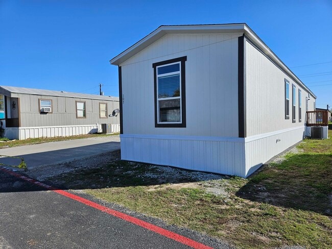 Photo - 107 Prairie Dr