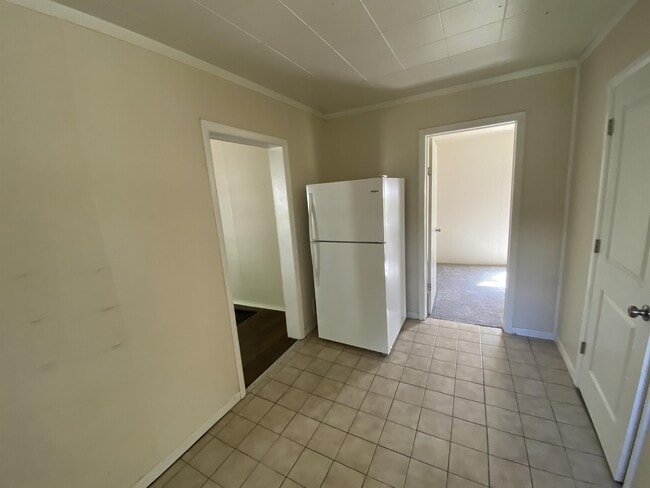 Photo - 316 Maplelawn St SE