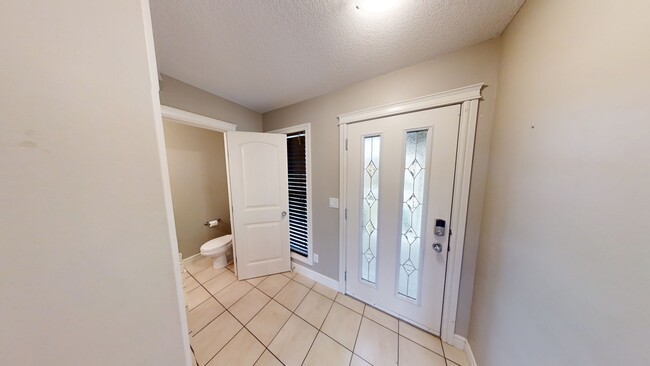 Photo - 9062-9131 131 Ave