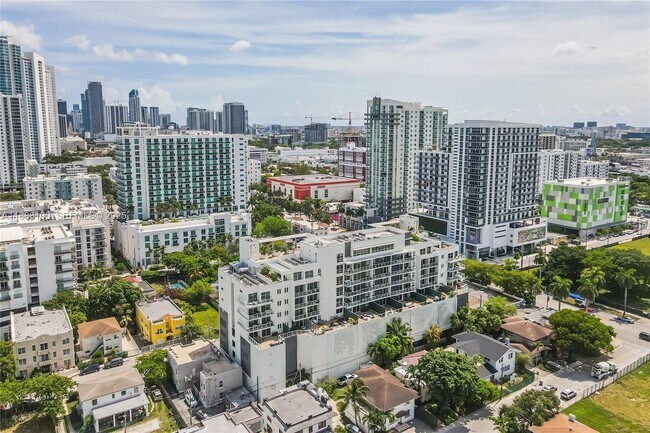 Photo - 321 NE 26th St Unit 508