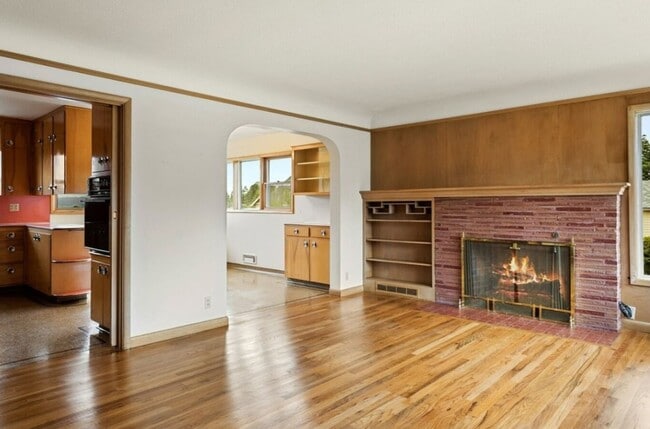 Photo - OREGON MID CENTURY DREAM