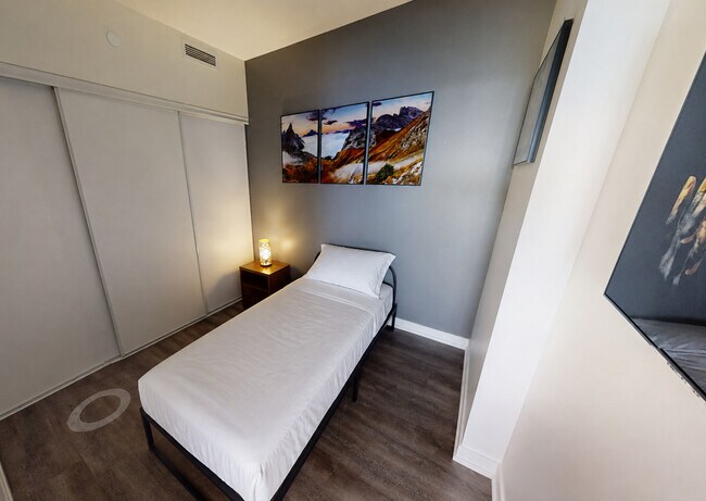 Photo - 7 Grosvenor St Unit SI FL1-ID1531048P