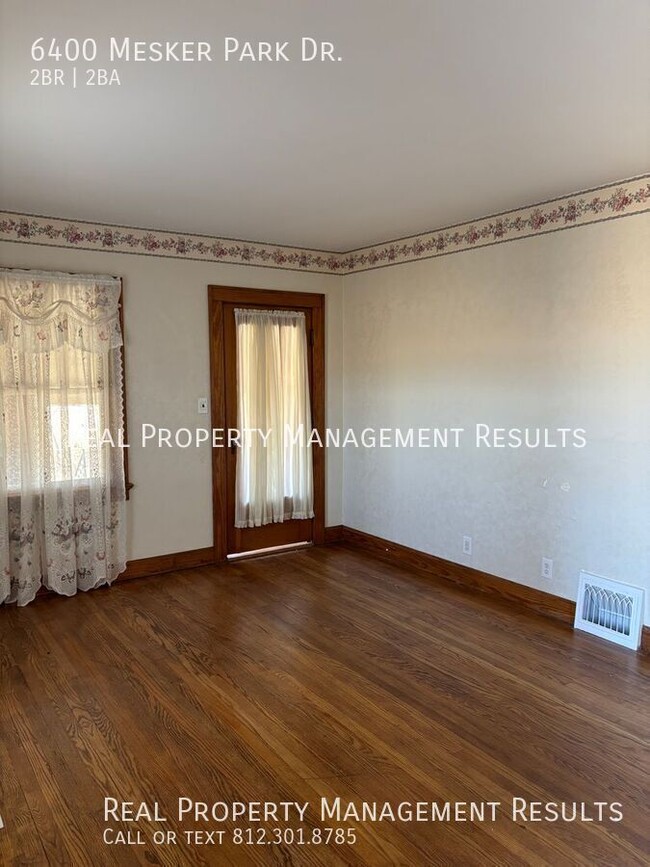 Photo - 6400 Mesker Park Dr