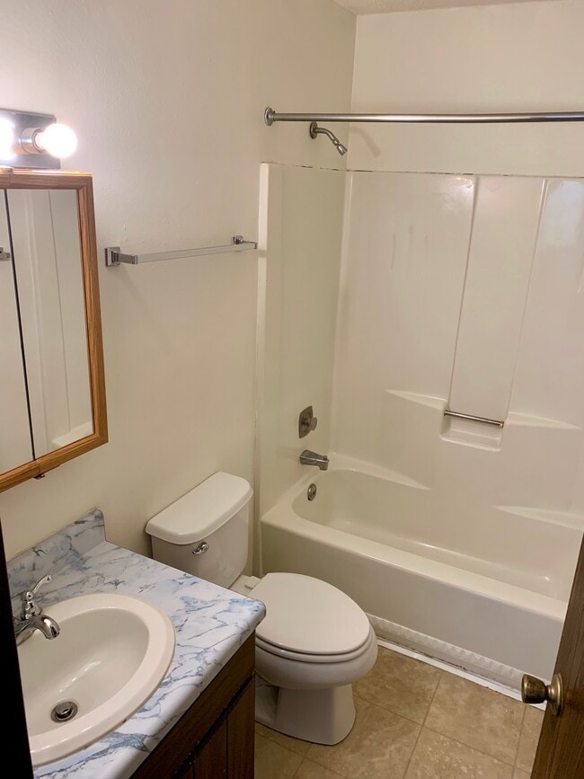 Photo - 714 Powell St Unit 3