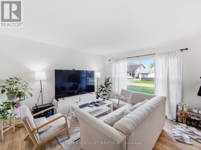 Photo - 20 B Valley Rd