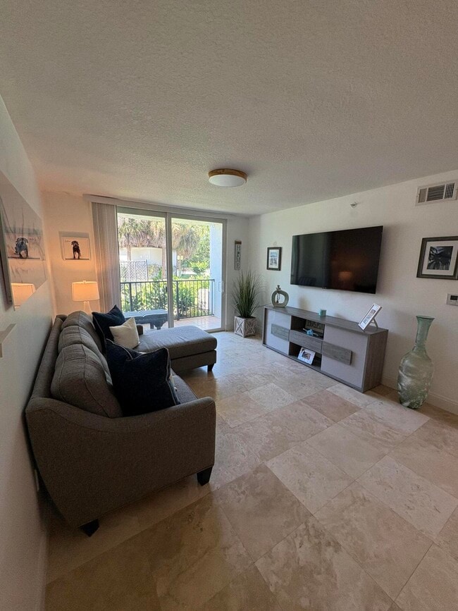Photo - 1205 Villa Cir Unit 1205