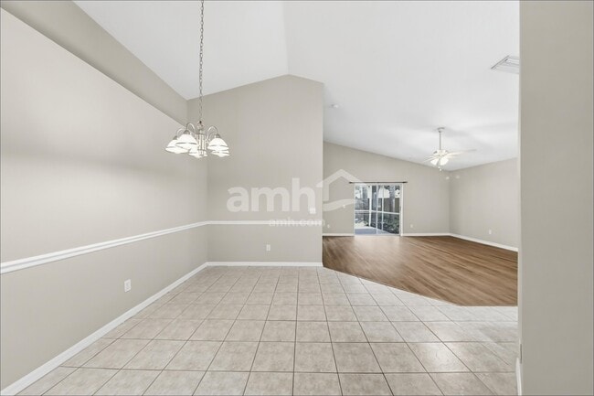 24540 Laurel Ridge Dr