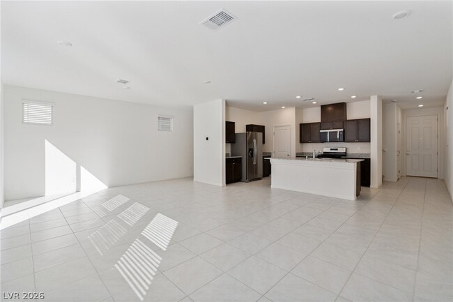 Photo - 9079 Vesey Ave
