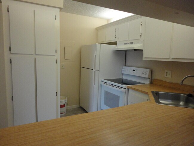 Photo - 207 Foxtail Dr Unidad A3