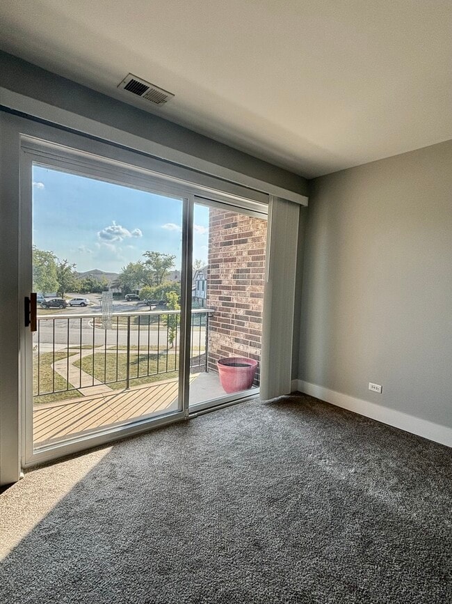 Photo - 14949 Lake View Dr Unidad 204