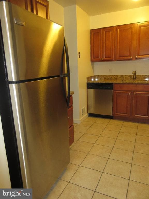 Photo - 2028 Walnut St