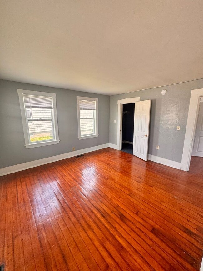 Photo - 30 Central St Unit 1