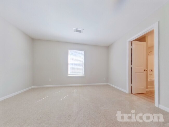 Photo - 326 Augusta Woods Dr