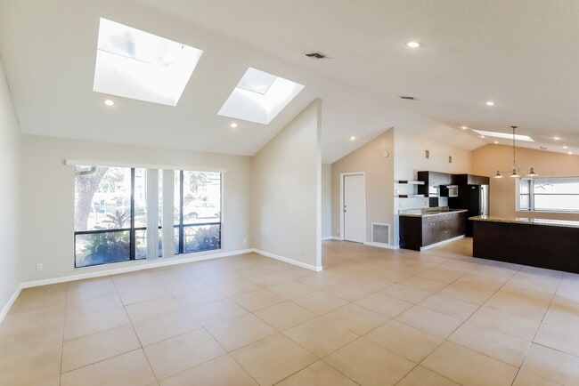 Photo - 11236 NW 7th St