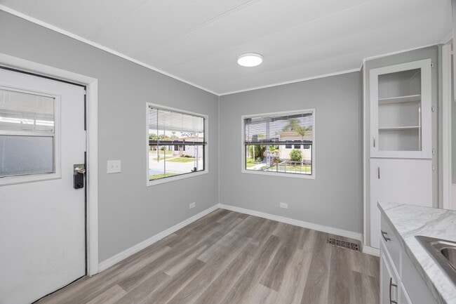 Photo - 7001 142nd Ave N