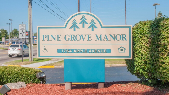 Photo - Pine Grove Manor