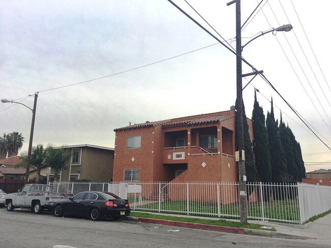 Photo - 1152 W 88th St