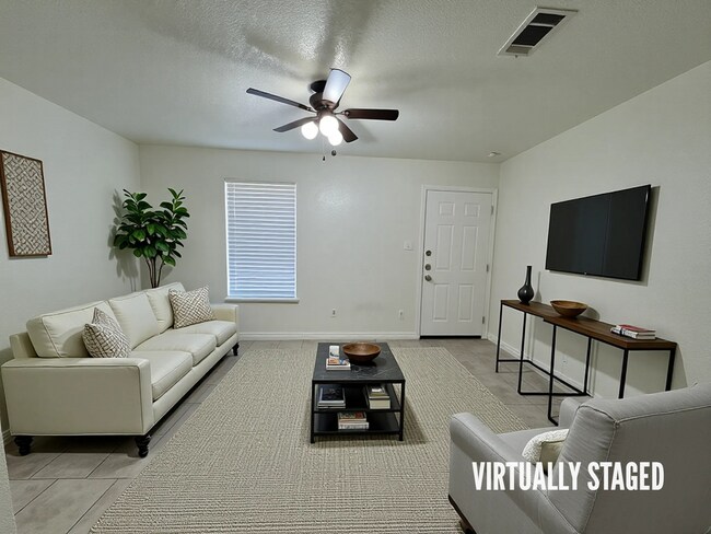 Photo - 1705 Cedarhill Dr Unidad D