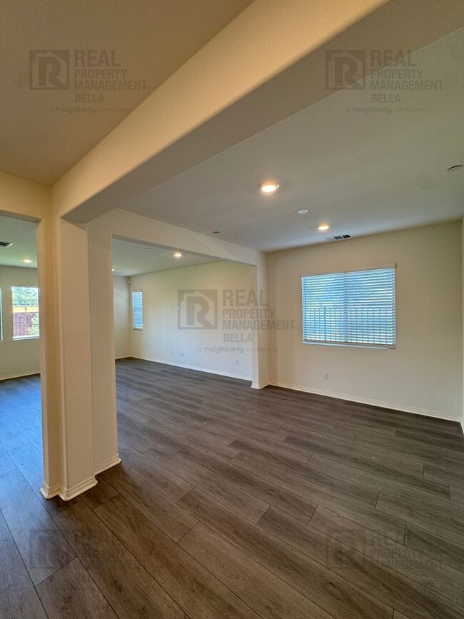 Photo - Cul-De-Sac Home in Heritage Lake Featuring Downstairs Bedroom & Bath + Loft