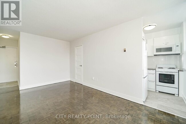 Photo - 1500 Bathurst St Unité 601