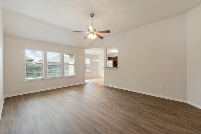 Photo - 8011 Bridgepointe Dr