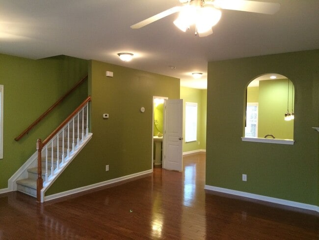 Photo - Pre-leasing for May 2026!