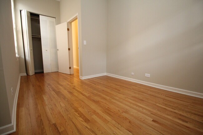 Photo - 2310 N Clark St Unidad 2W