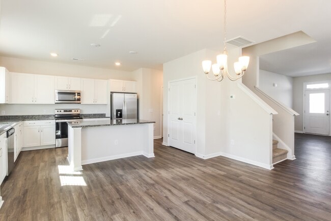 Photo - 1532 Corbett St