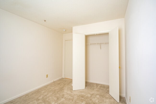 3BR, 2BA