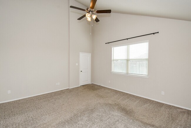 Photo - 5530 Redwood Summit Ln