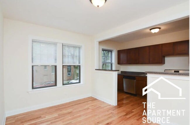 Photo - 1105 W Wellington Ave Unit 1