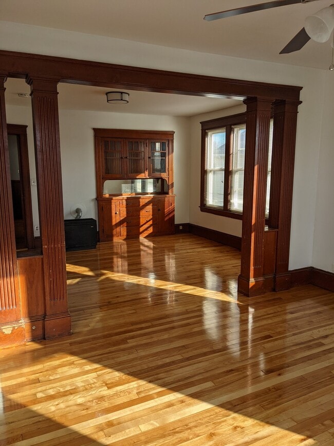 Photo - 72 Fairfax Rd Unit 3