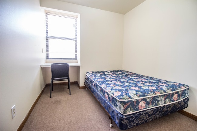 Photo - 506 S 4th St