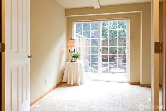 Photo - 1027 NE 123rd St