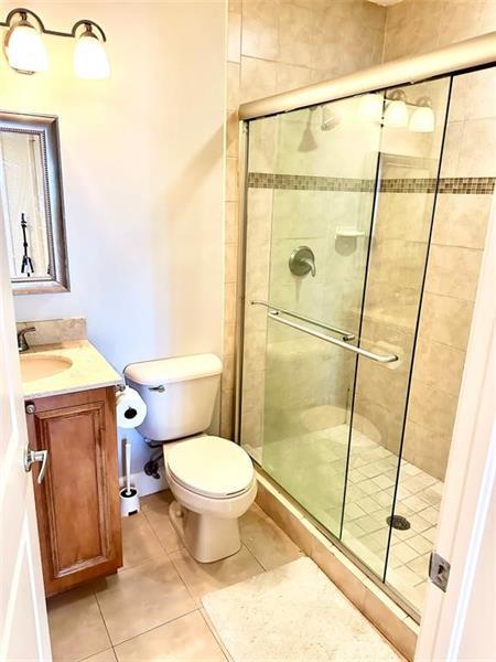 Photo - 410 SW 15th St Unidad 106