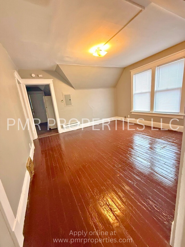 Photo - 2856 Bristol St Unit 2