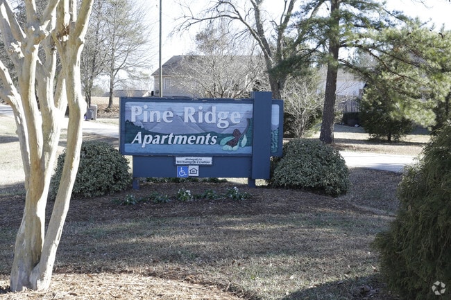 Photo - Pine Ridge Apartments
