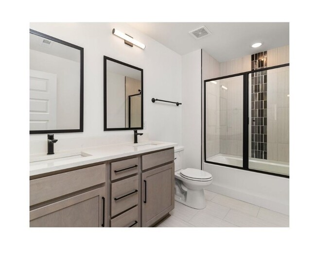 Photo - 541 Bellamy Ln