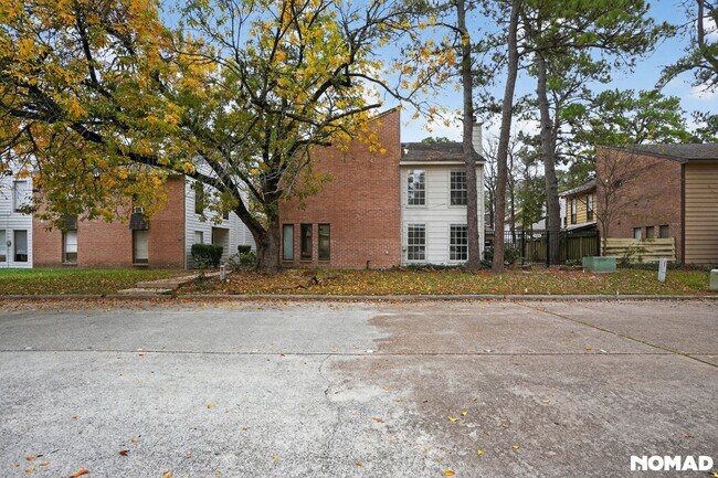 Photo - 17805 Villa Way Dr