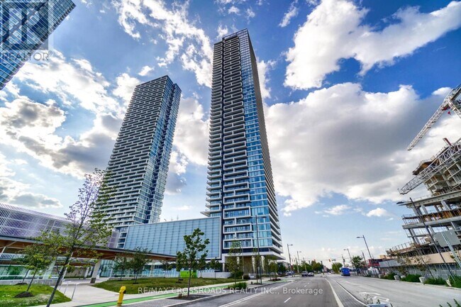 Photo - 950 Portage Pkwy Unit 4009