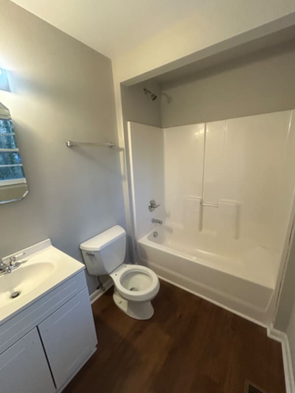 Photo - 109 Hillbrook Ct