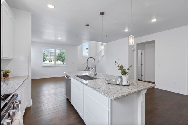 Photo - 1209 Bon Homme Richard Dr