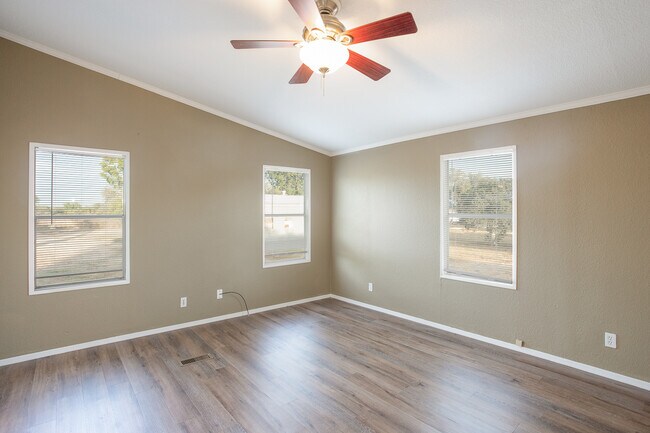Photo - 227 Private Rd 3531