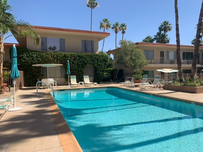 Building Photo - Two Bedroom Condo