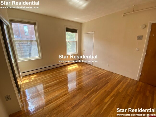 Photo - 725 Commonwealth Ave Unit 1