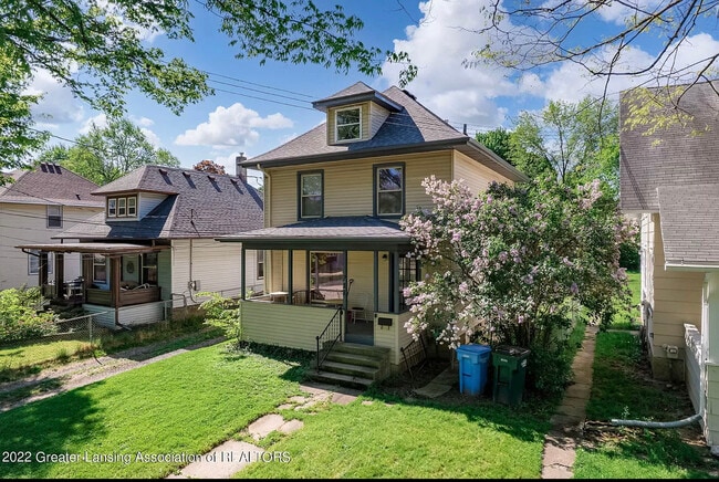 Photo - 211 Smith Ave House